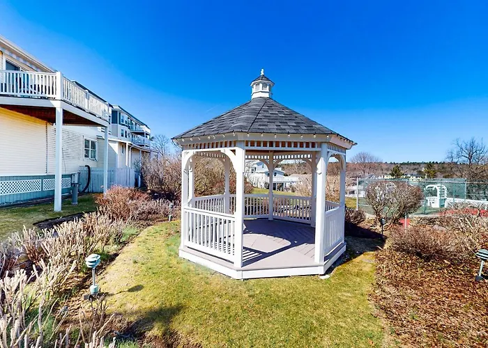 Ogunquit Beach Lookout
